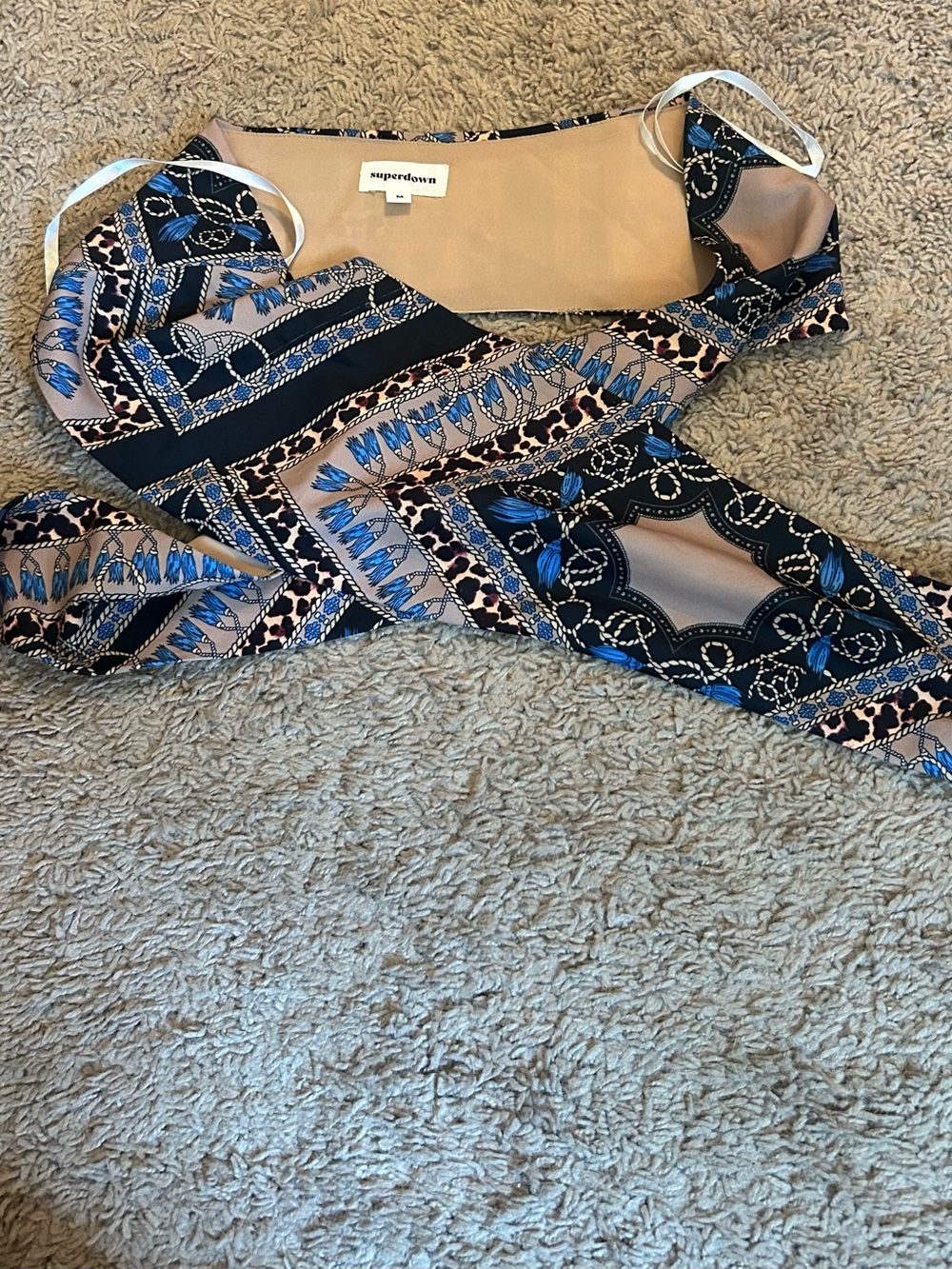 superdown Blue and Beige Patterned Crop Top | Size Medium